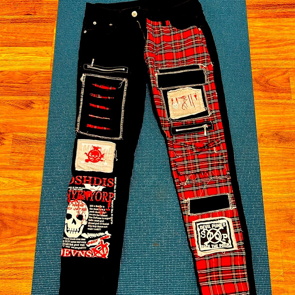 Men’s size 29 punk rock skinny jeans